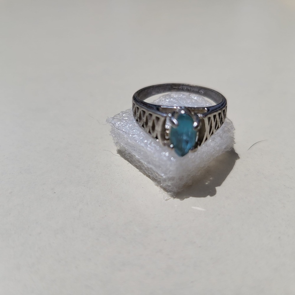 Vintage Marquise Blue Stone Ring Size 7.75 Silver Tone Filigree Detail - Picture 7 of 12